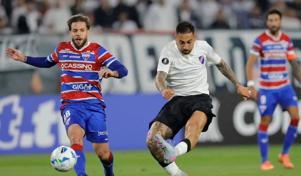 Nhận định soi kèo Fortaleza vs Colo Colo lúc 07h30 ngày 7/5/2025 nhan-dinh-soi-keo-fortaleza-vs-colo-colo-luc-07h30-ngay-7-5-2025-1