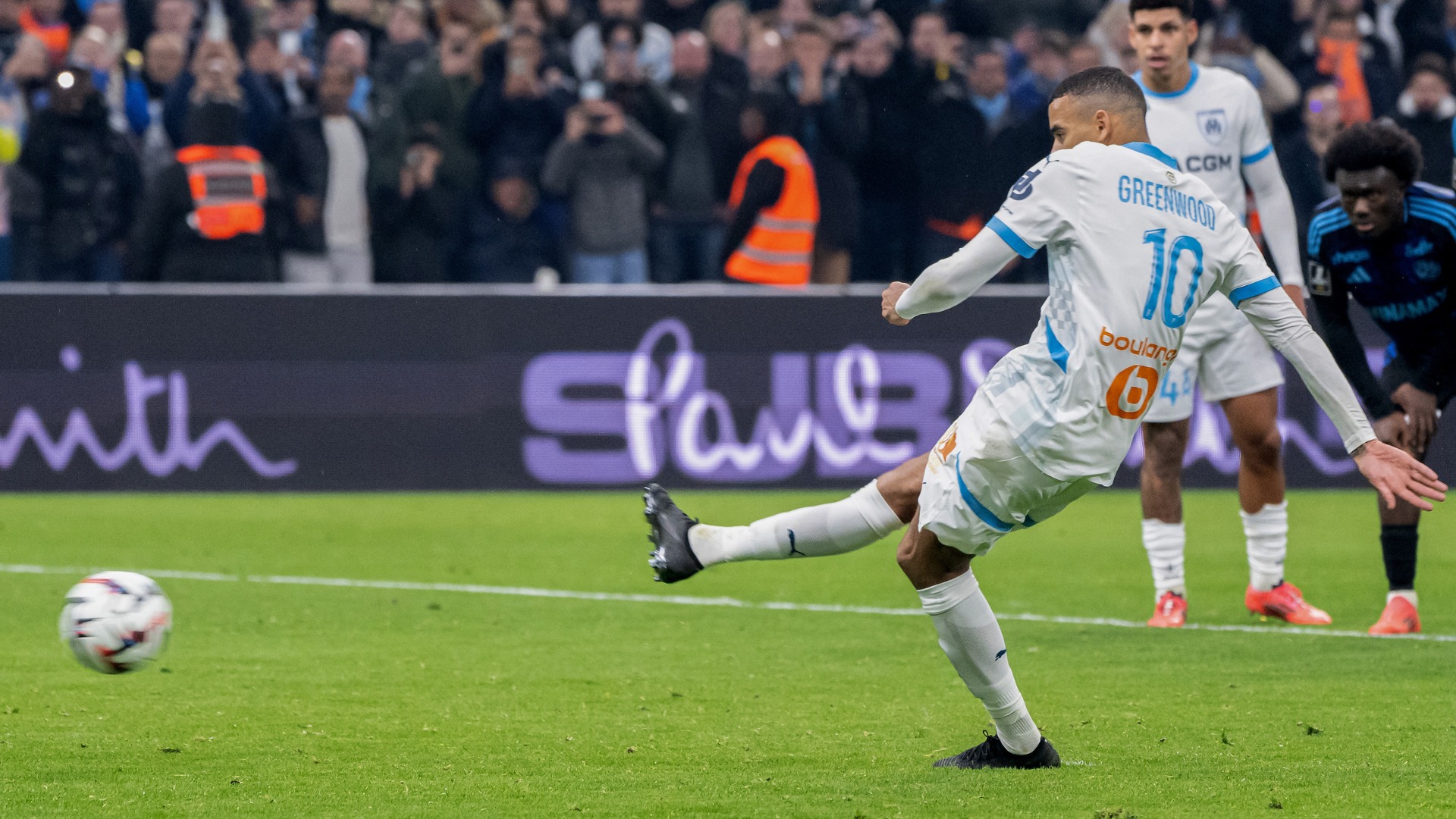 nhan-dinh-soi-keo-bayeux-vs-marseille-luc-03h00-ngay-14-1-2026-1