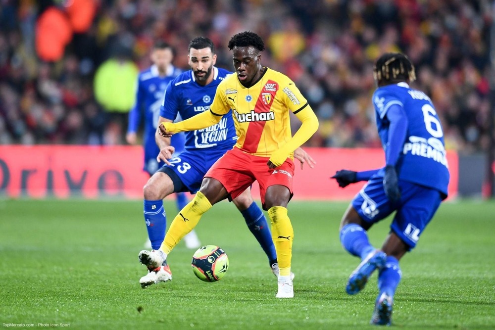 nhan-dinh-soi-keo-troyes-vs-lens-luc-03h00-ngay-5-2-2026-1